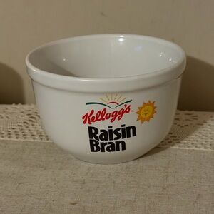KELLOGG'S Raisin Bran Cereal
Bowl 1999 VINTAGE